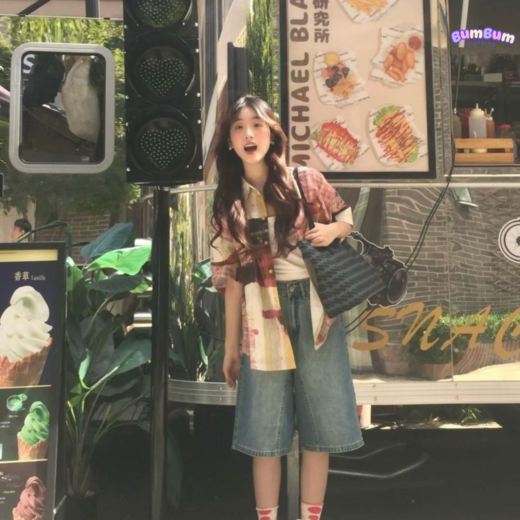 Quần short nữ tới đầu gối là gì?