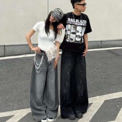 quan jean vảy sơn